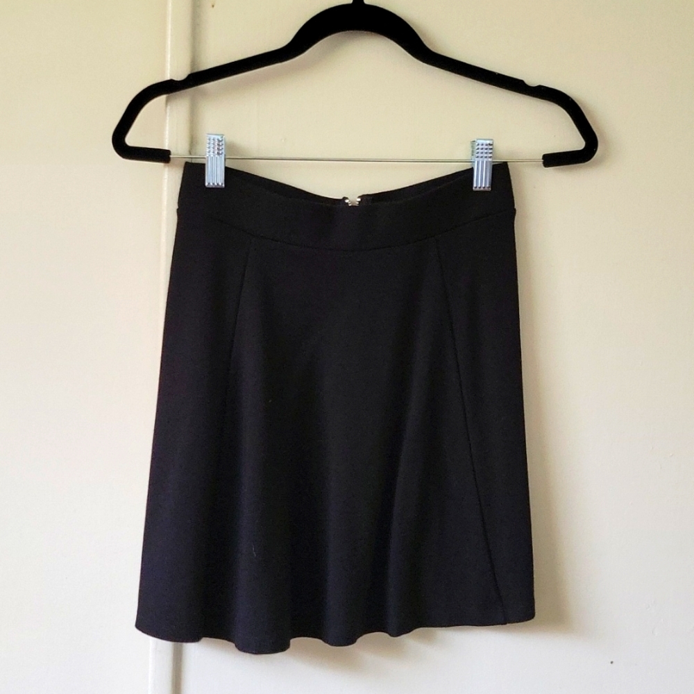 ☆H&M Black Skirt